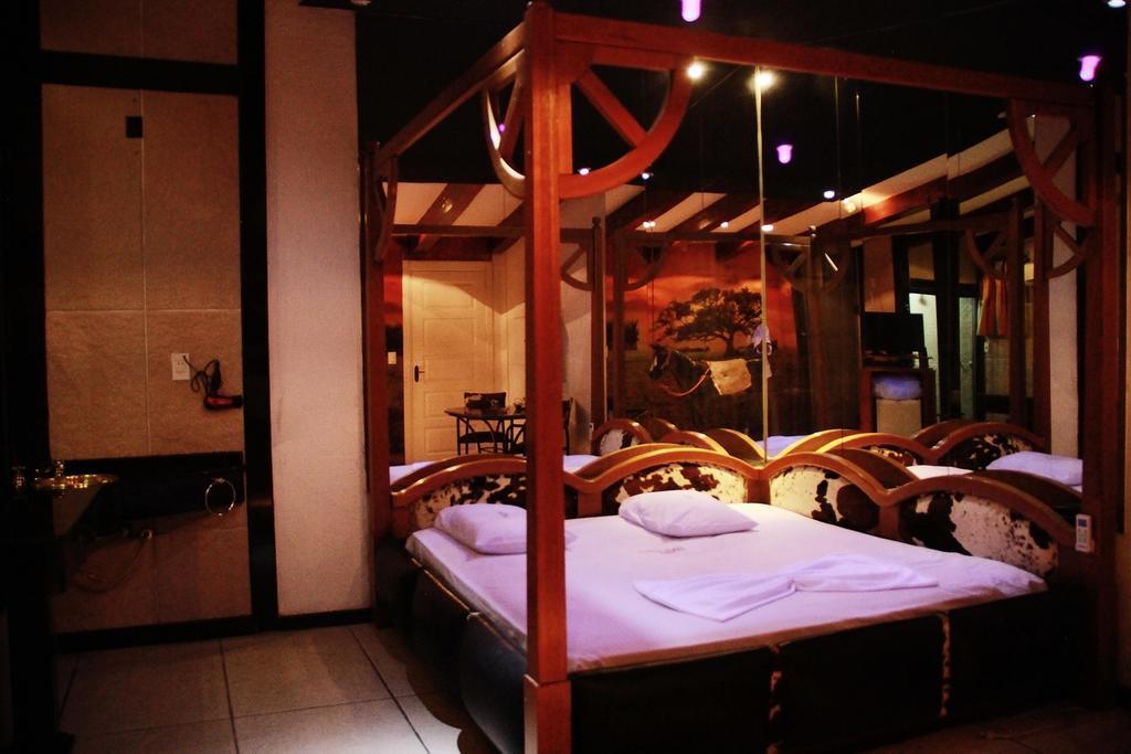 Motel Cozumel (Adults Only) Porto Alegre Phòng bức ảnh